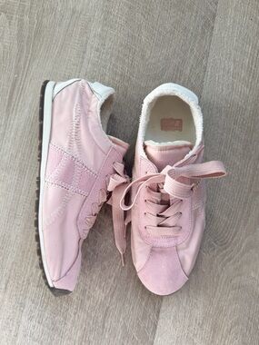 Onitsuka Tiger Corsair Sneakers – Blush Pink – Brand New